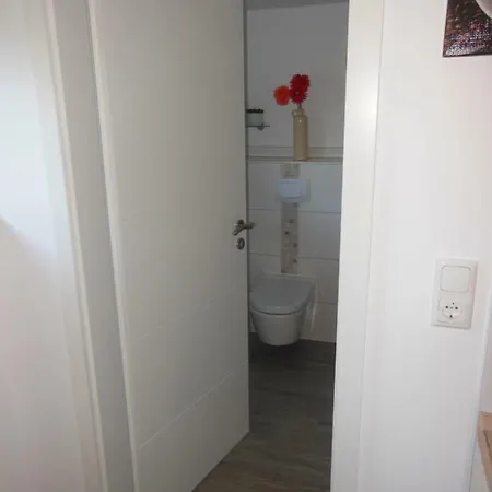 Unner Deck Aber Schick Apartment Stralsund